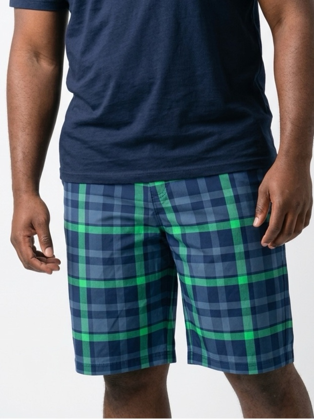 NIKE GOLF | Blue and Green Plaid Shorts Men’s Size X-Large Dri-Fit